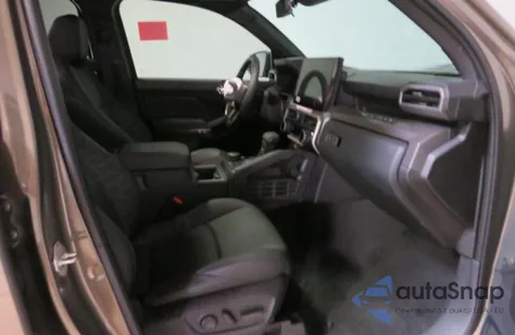 2024 Toyota Tacoma Double Cab z USA, uszkodzony, nr VIN 3TMLB5JN7RM024515